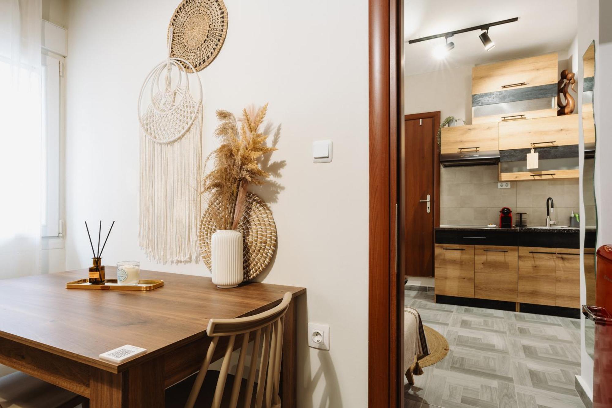 Floret Apartment Thessaloníki Eksteriør billede